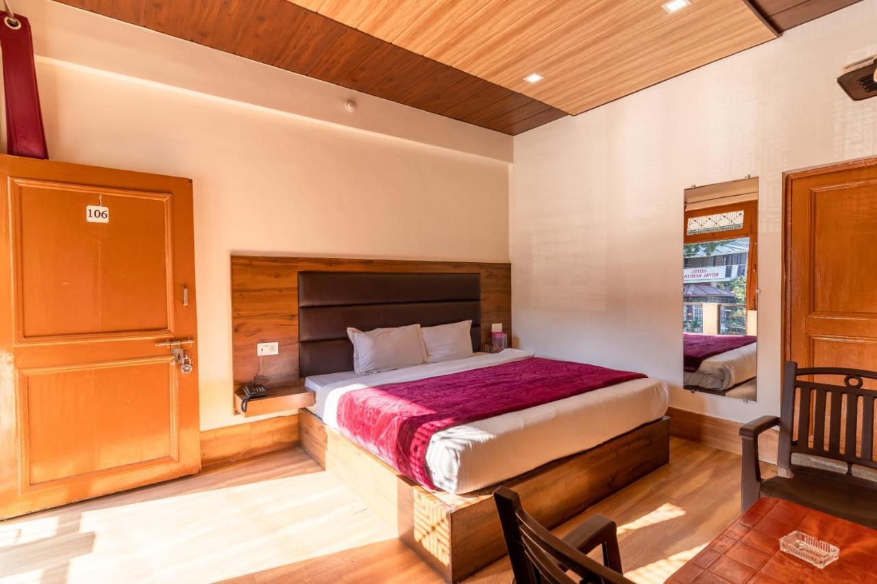 Hotel Woodland ไนนิตาล ภายนอก รูปภาพ