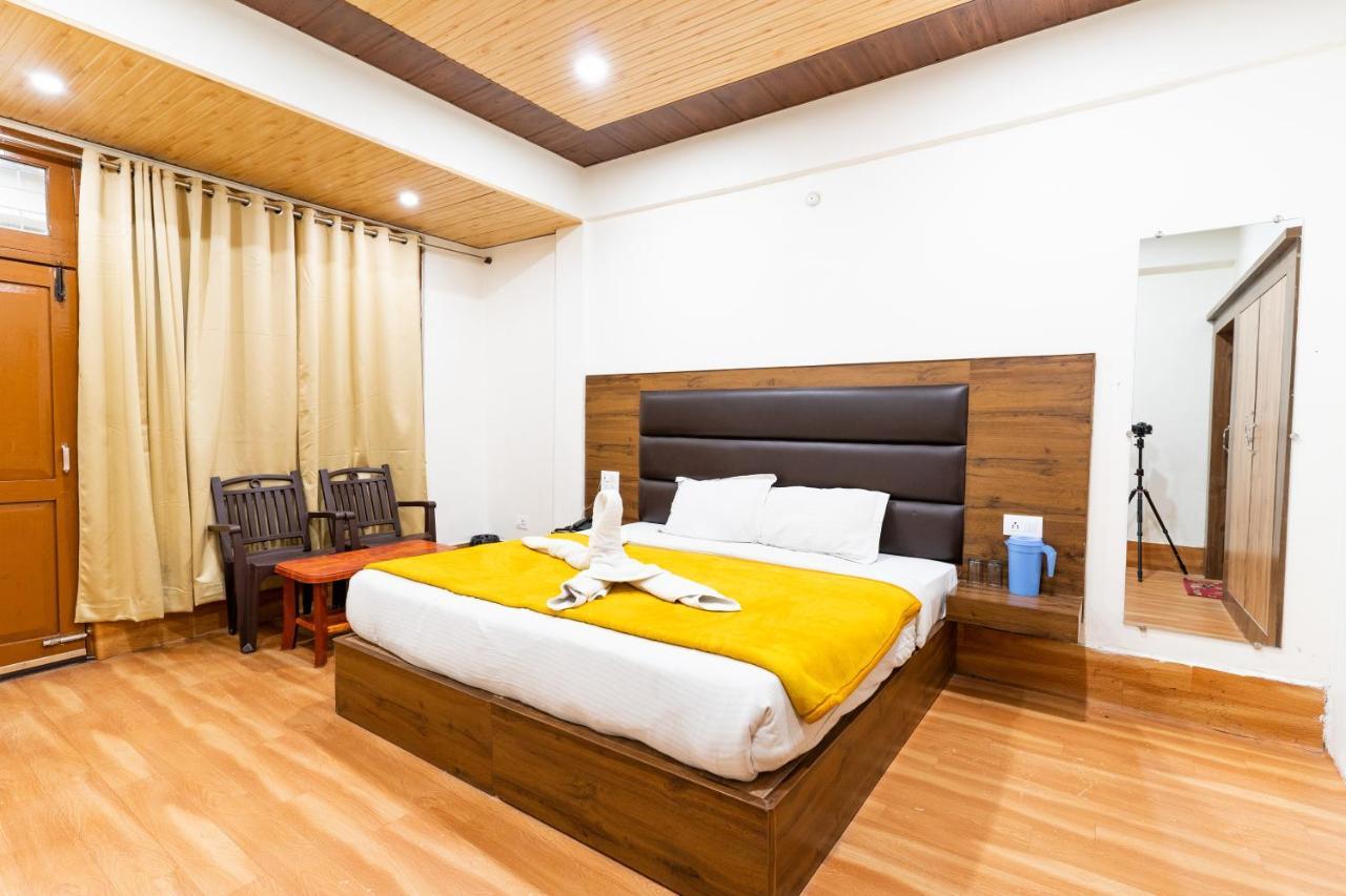 Hotel Woodland ไนนิตาล ภายนอก รูปภาพ